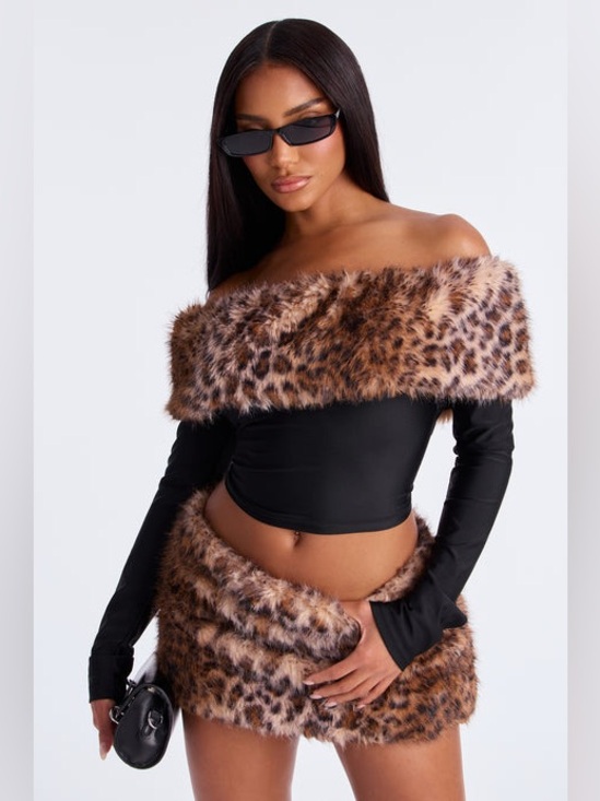 Fashion Nova Tops - FASHION NOVA Body Language Off-Shoulder Black and Leopard Faux-Fur skirt set XS